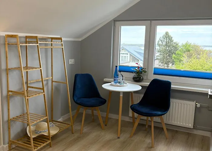 Przystan Pod Wieza Habitación en casa particular *